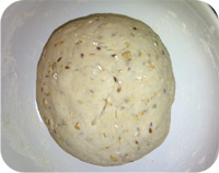 Wholegrain Bread with Caramelised Onion